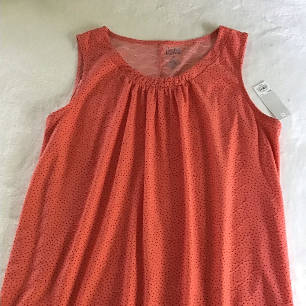 Sleeveless top